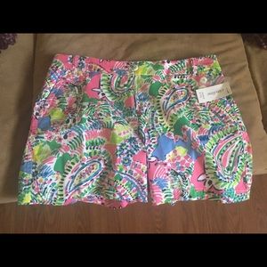 Misses Crown and Ivy shorts size 10.